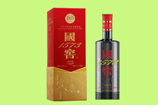 邢台威县回收国窖1573.jpg